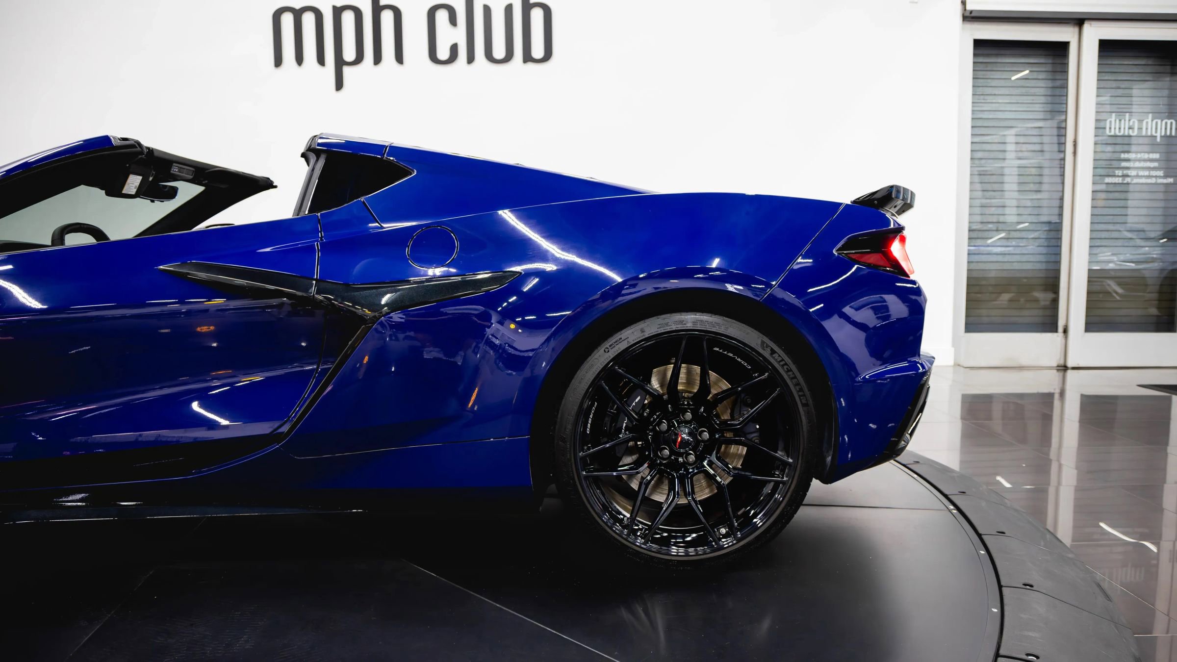 Used 2026 Chevrolet Corvette Z06 RWD image 25