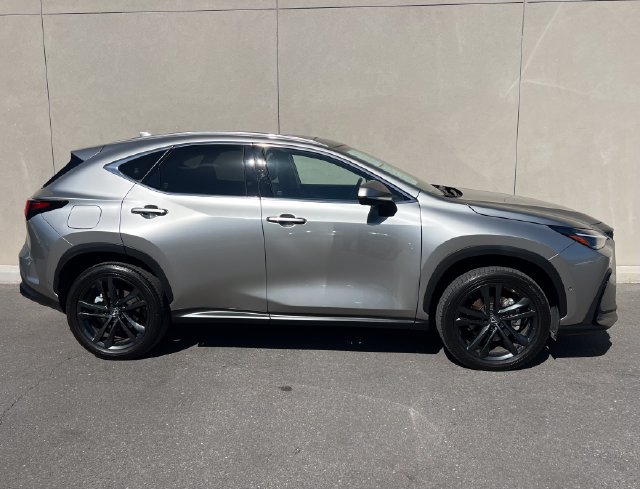 Used 2025 Lexus NX 450h+ AWD w/ Accessory Package (2T) image 5