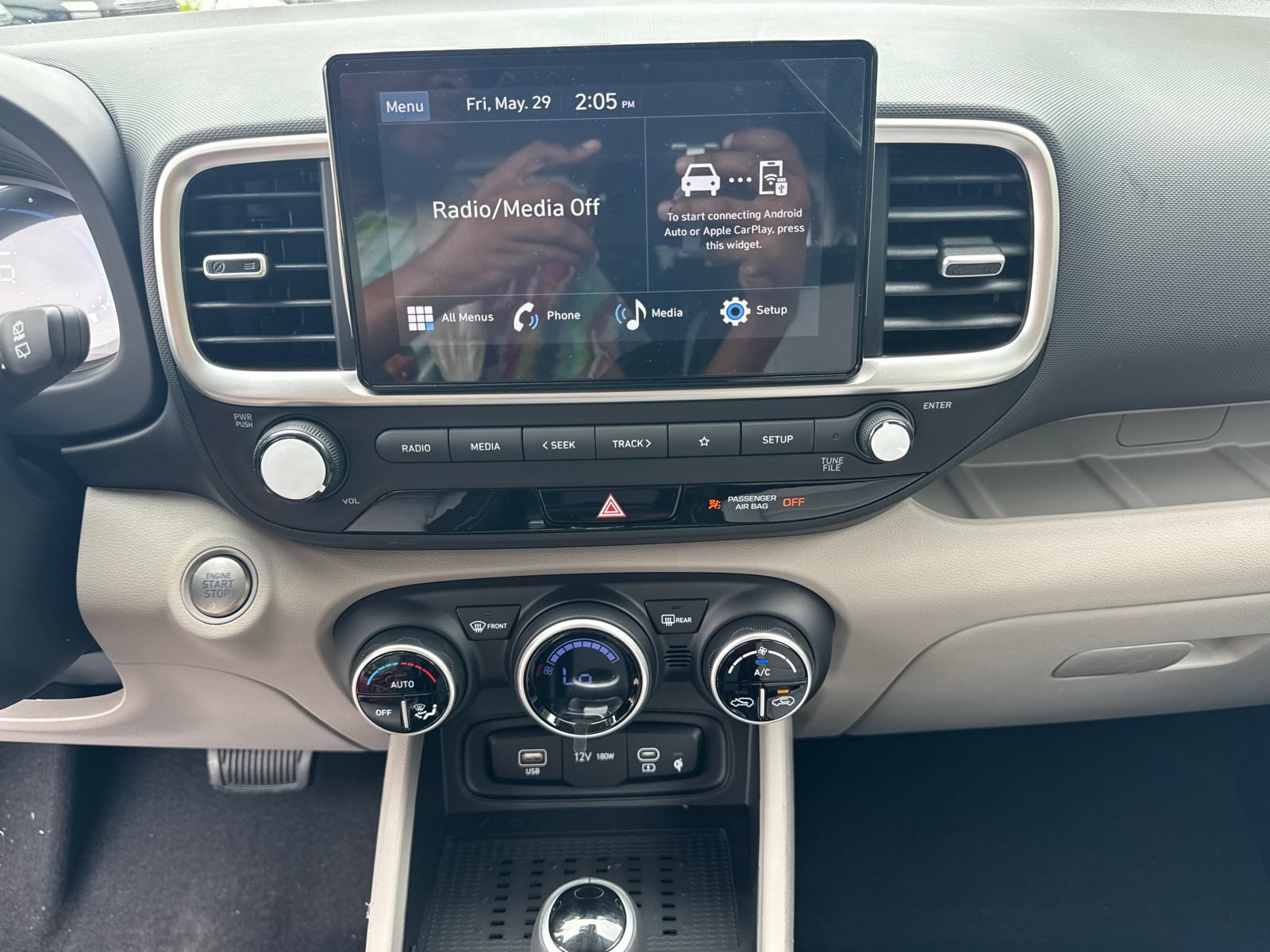 New 2026 Hyundai Venue SEL FWD image 29