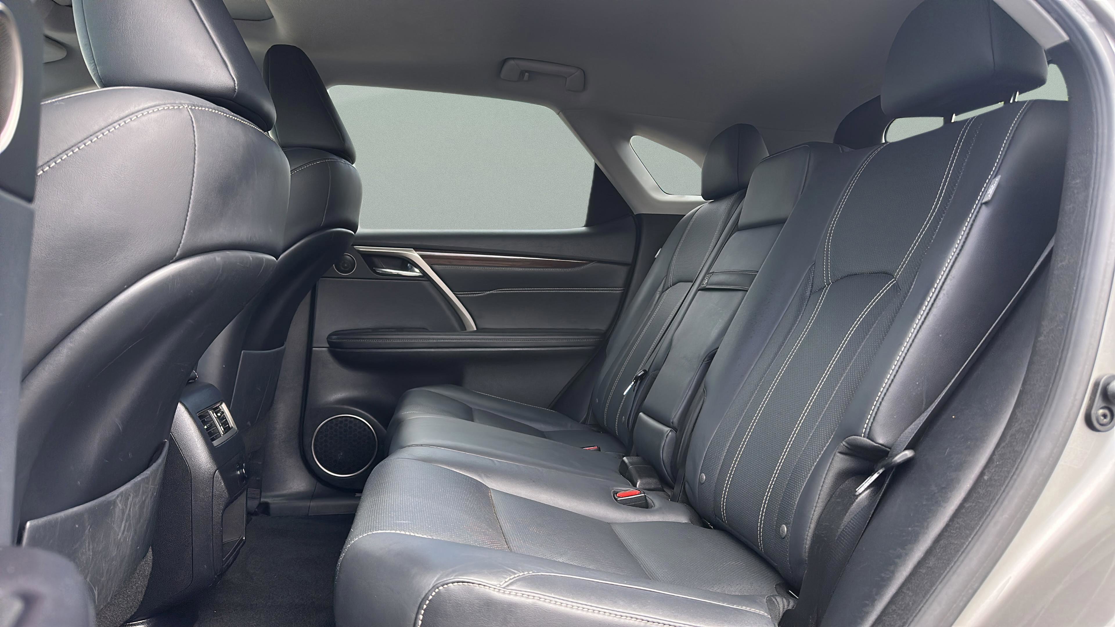 Used 2019 Lexus RX 450h AWD w/ Navigation Package image 25