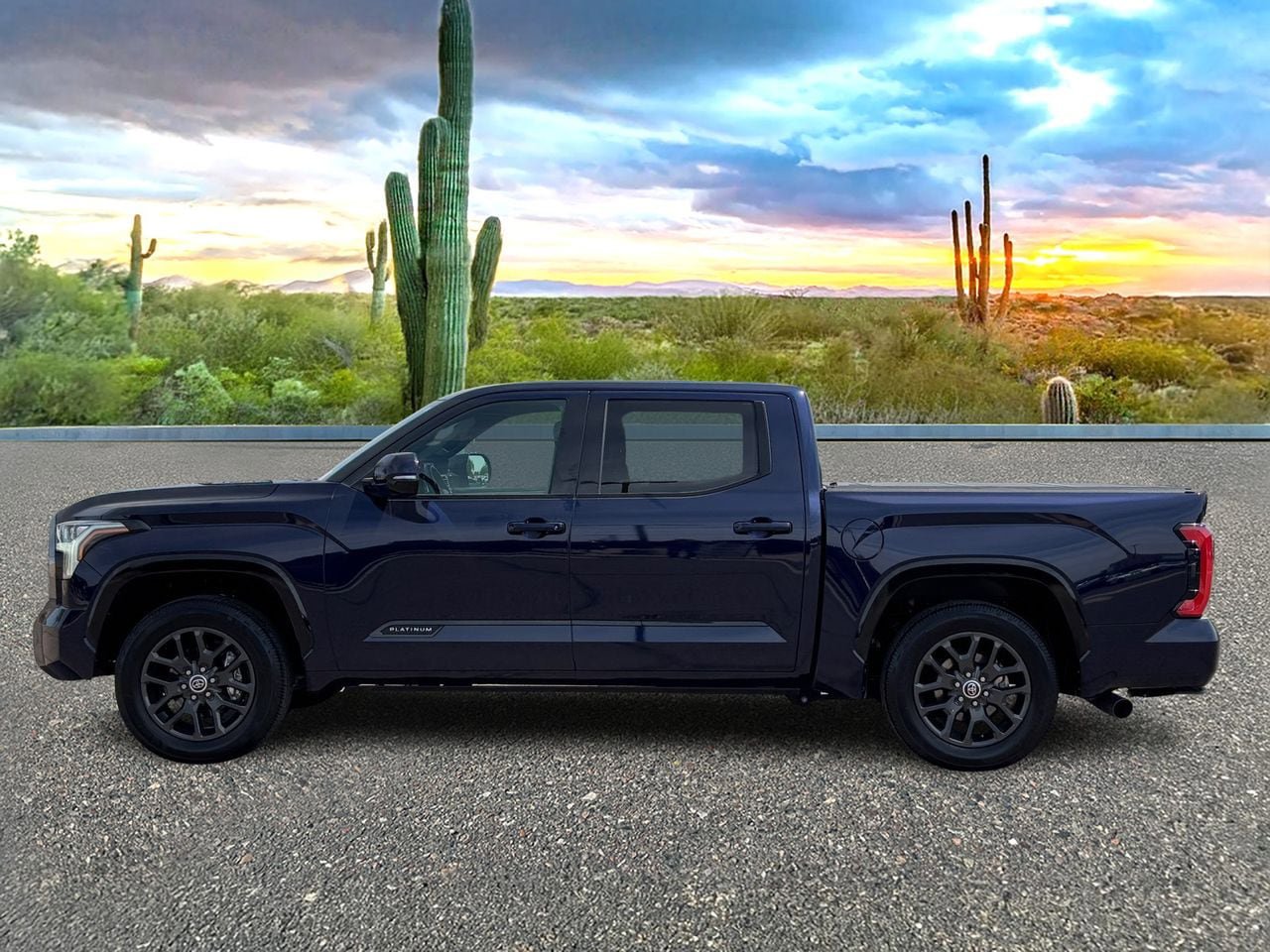 Used 2023 Toyota Tundra Platinum w/ Advanced Package AWD/4WD image 3