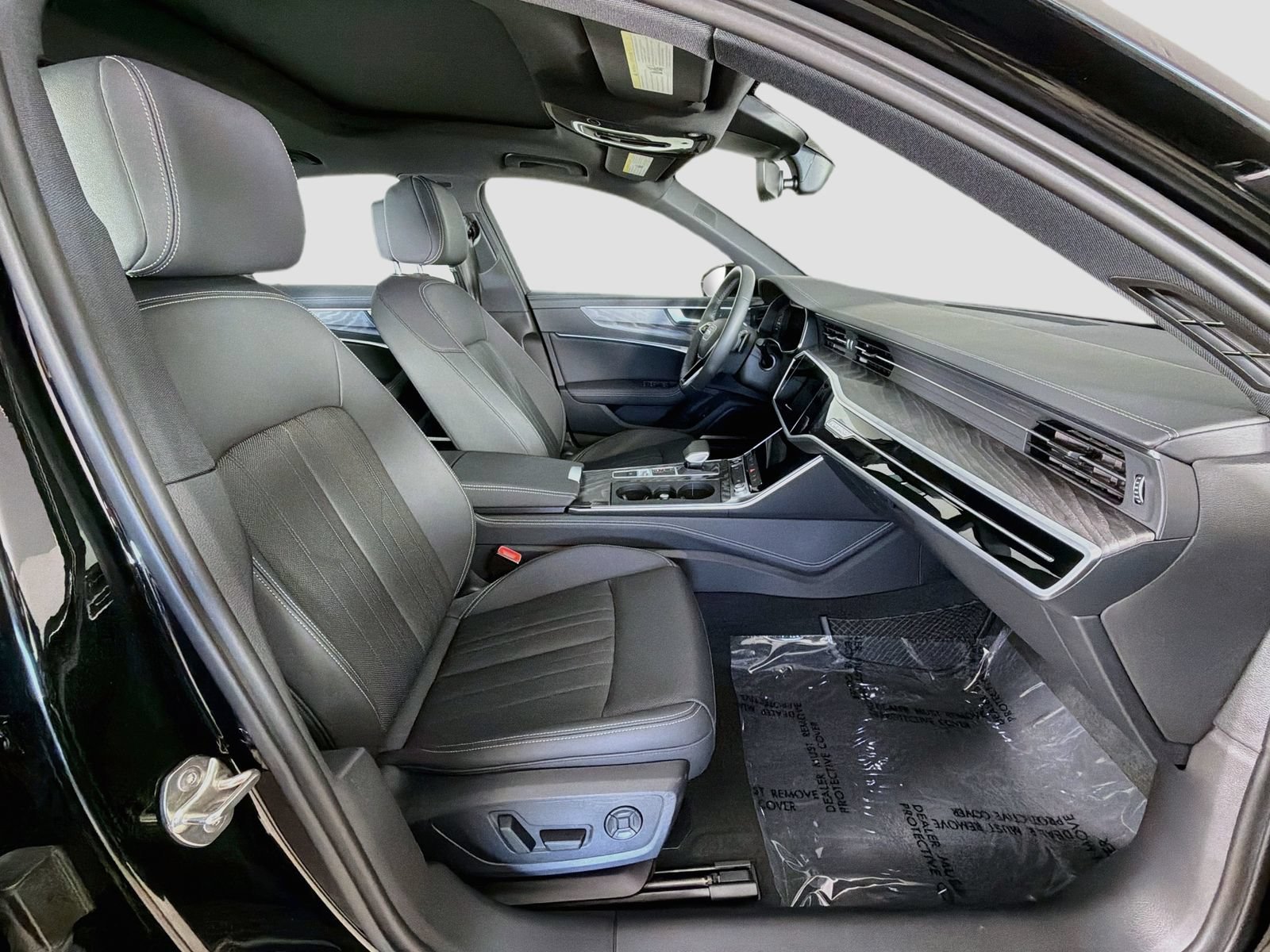 Certified 2025 Audi A6 Premium Plus w/ Premium Plus Package AWD/4WD image 30