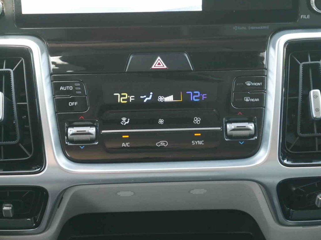 Used 2021 Kia Sorento SX FWD image 7