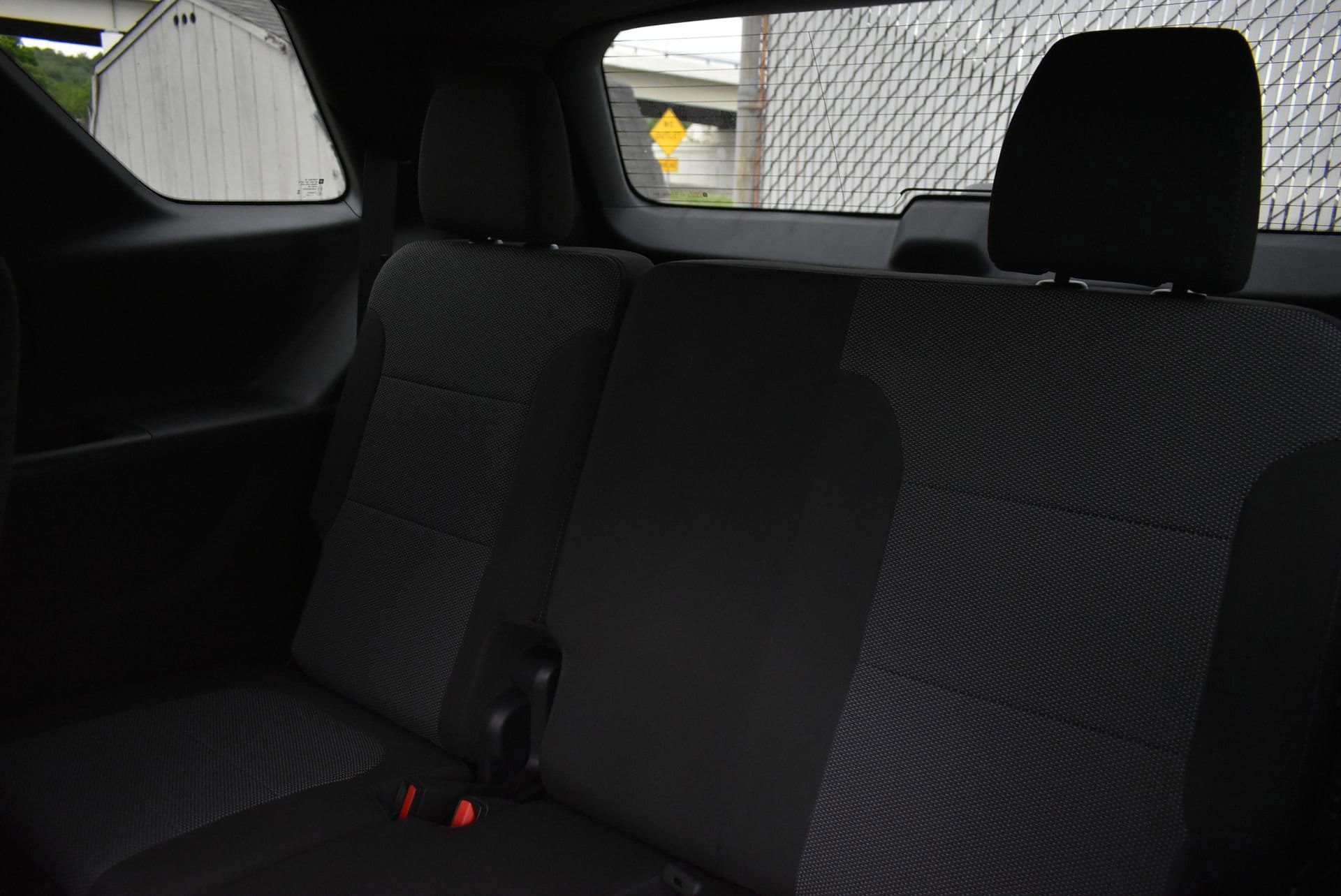 Used 2023 Chevrolet Traverse LT FWD image 18