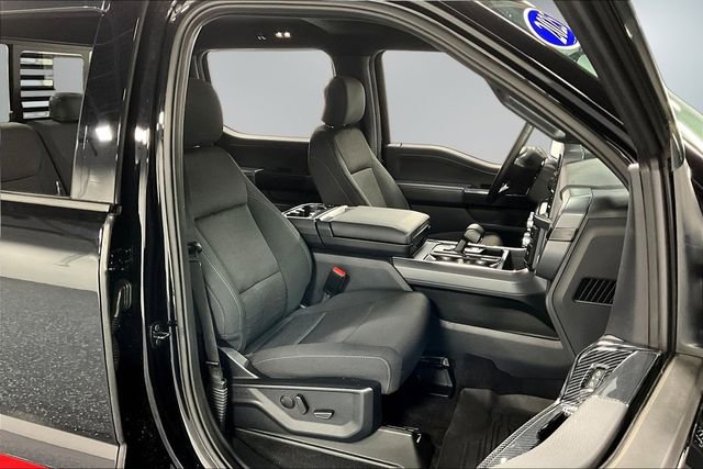 Used 2025 Ford F150 XLT w/ Equipment Group 302A MID image 29