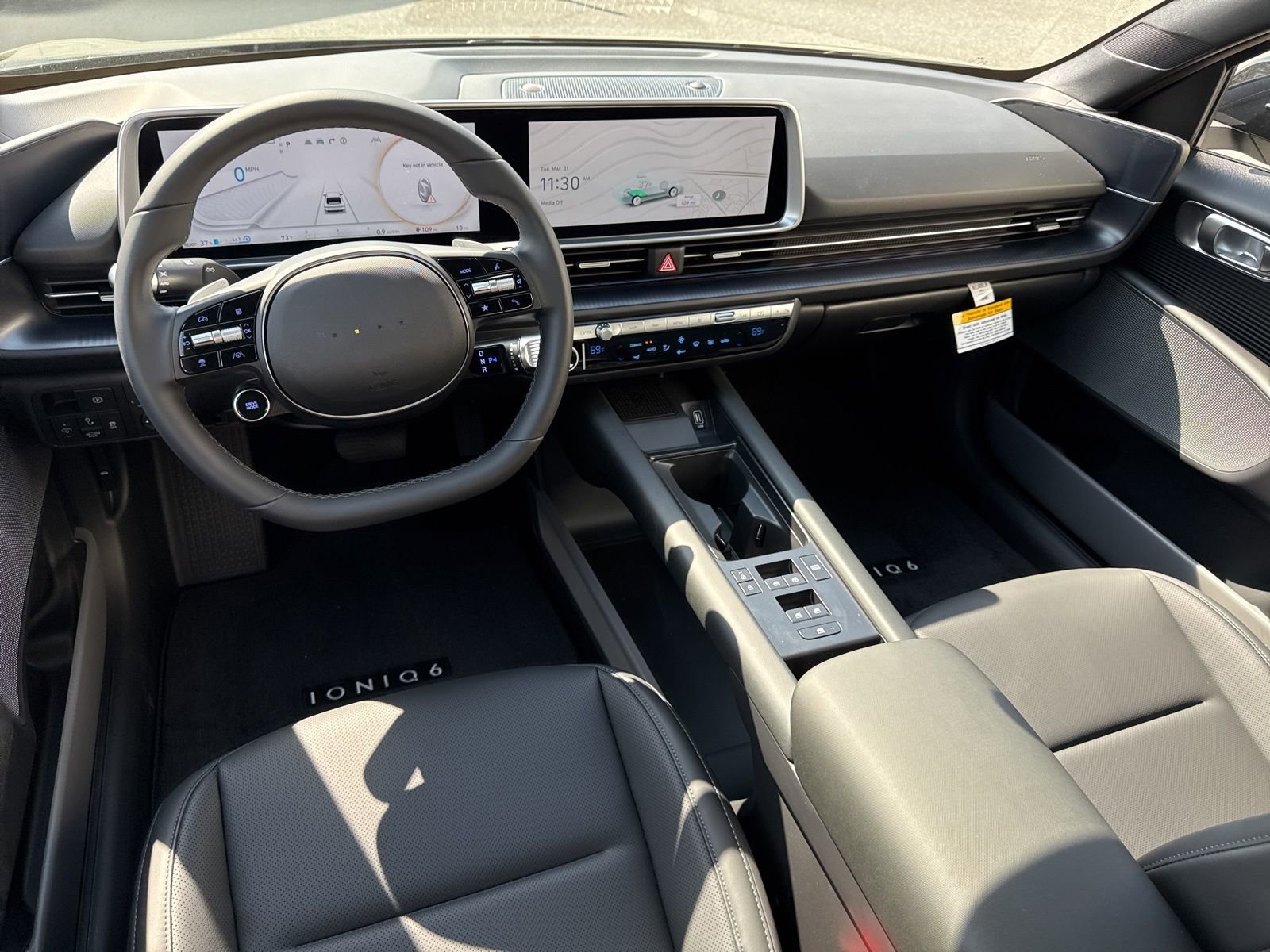 Used 2025 Hyundai Ioniq 6 SEL image 17