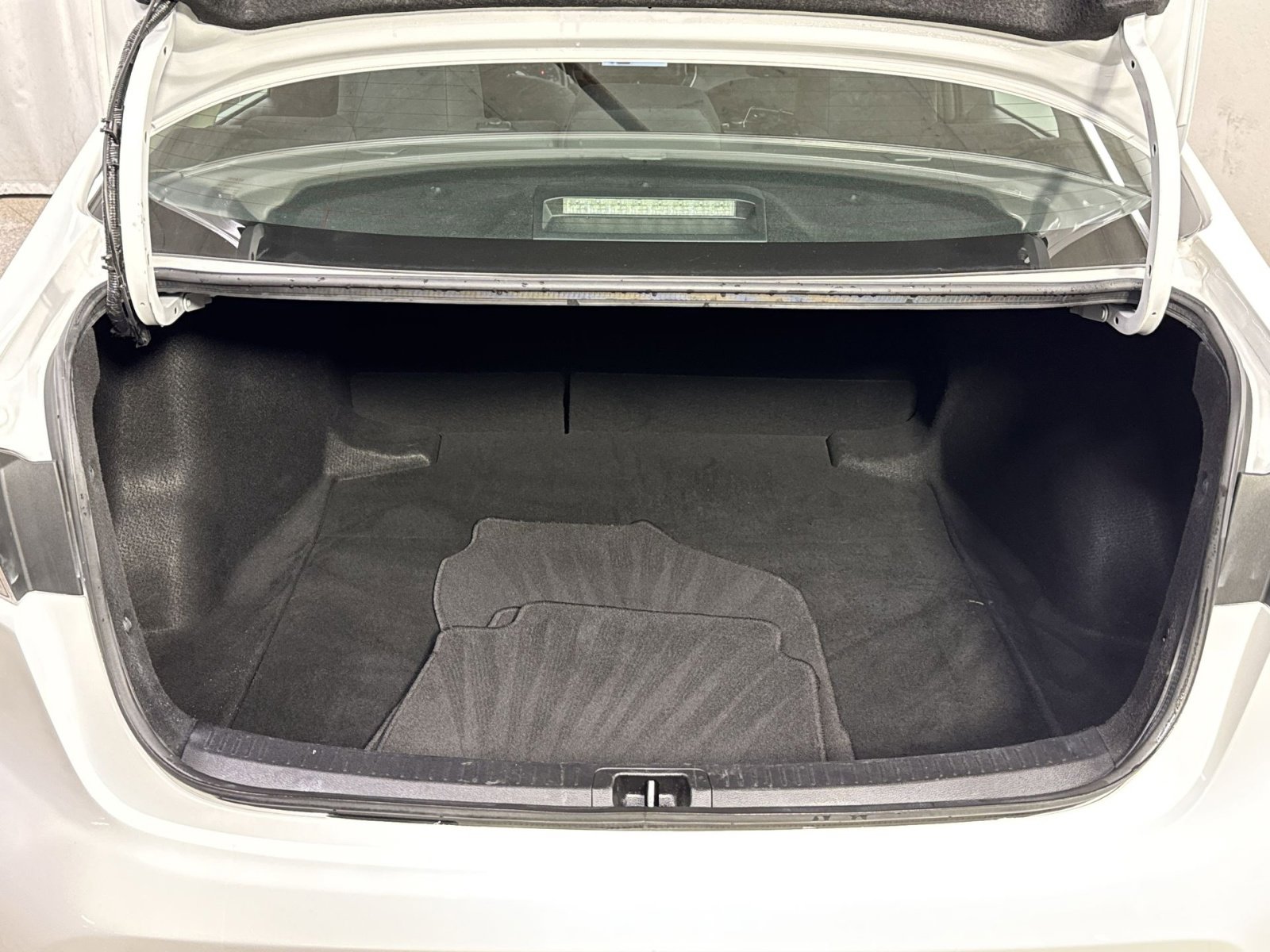 Used 2023 Toyota Corolla LE image 28