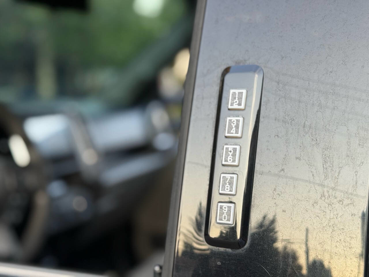 Used 2016 Ford F150 XLT image 24