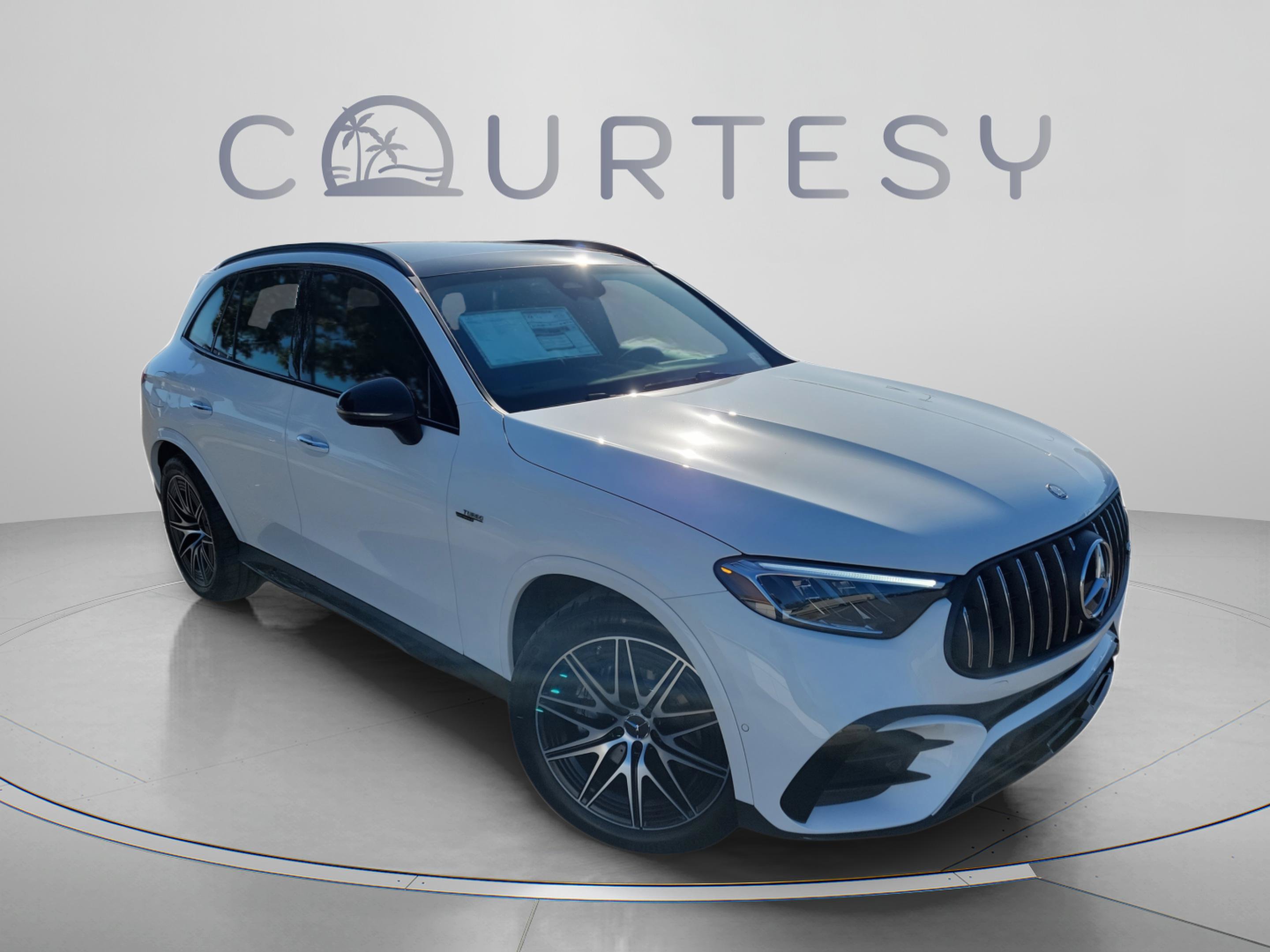 New 2026 Mercedes-Benz GLC 43 AMG 4MATIC image 5