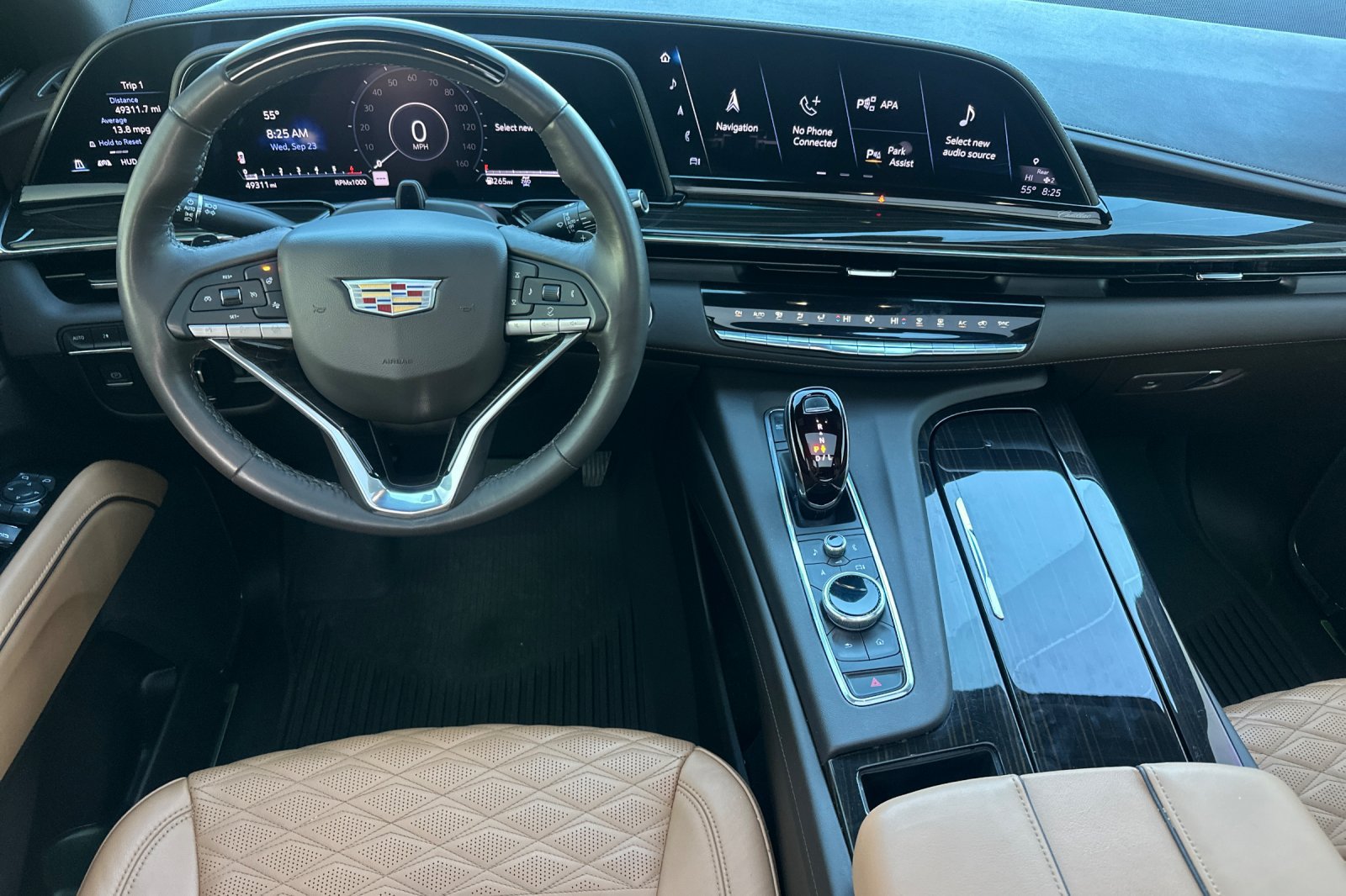 Certified 2023 Cadillac Escalade ESV Sport w/ LPO, ONYX Package AWD/4WD image 16