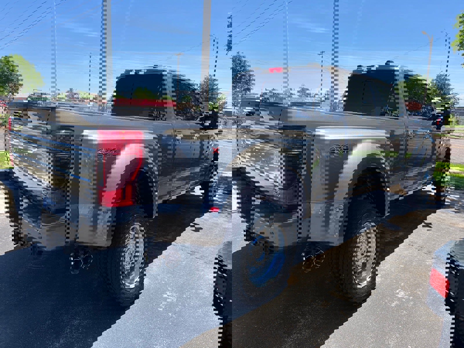 Used 2021 Ford F450 Limited AWD/4WD image 7