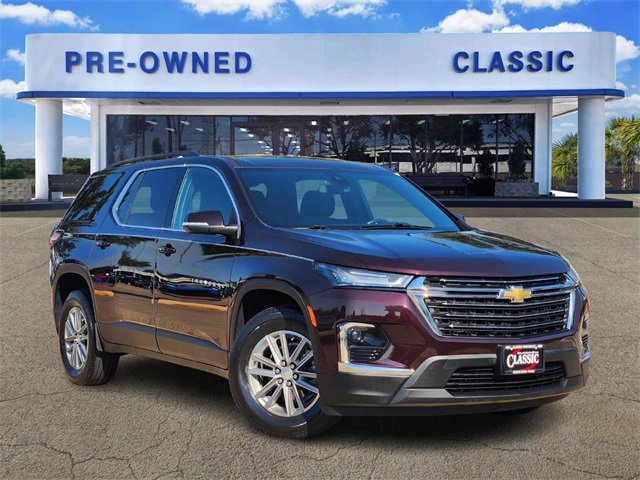 Used 2022 Chevrolet Traverse LT