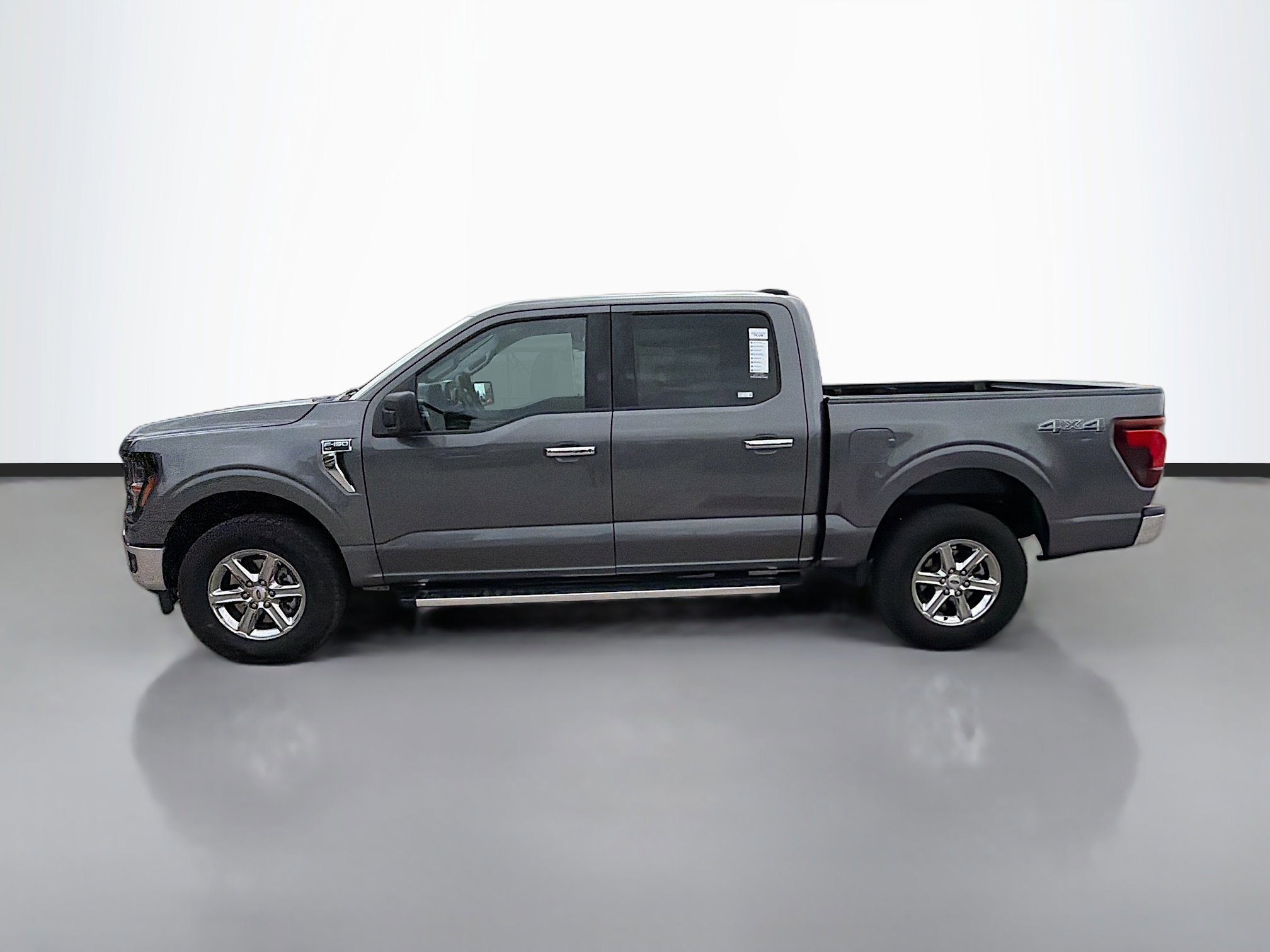 Used 2025 Ford F150 XLT w/ Equipment Group 301A Standard image 6