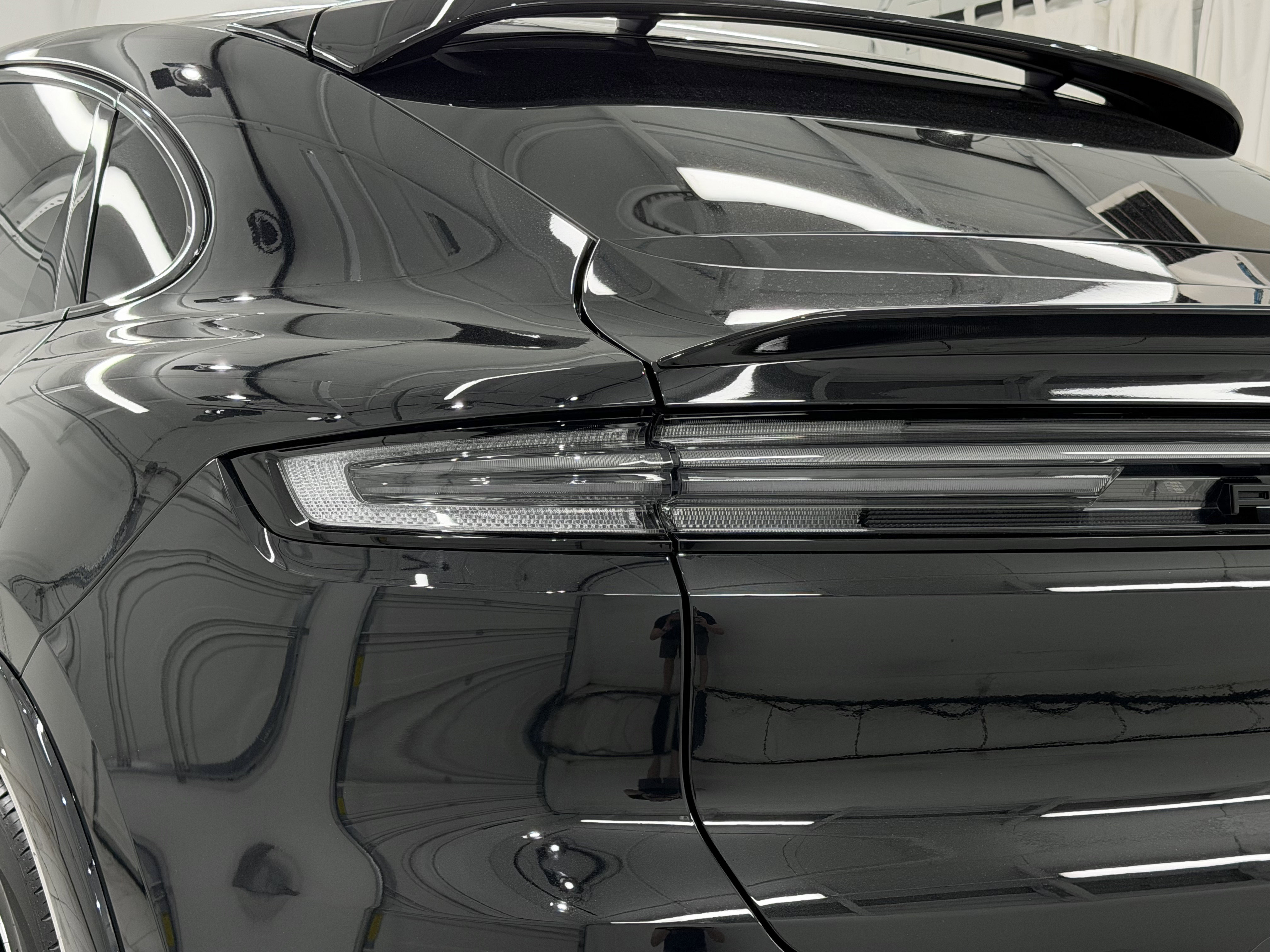 Certified 2025 Porsche Cayenne GTS image 18