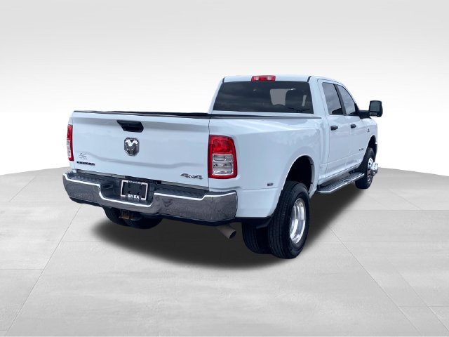 Used 2023 RAM 3500 Big Horn w/ Level 1 Equipment Group AWD/4WD image 4