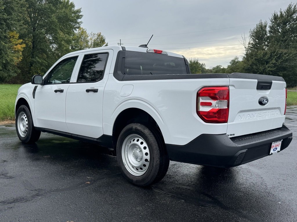 New 2025 Ford Maverick XL image 13