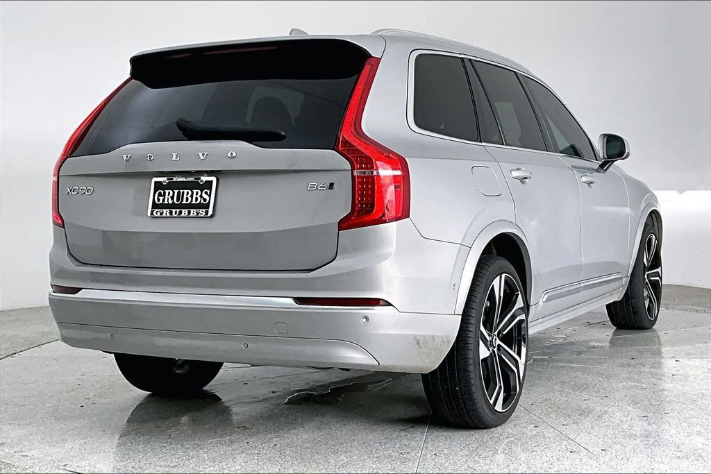 Certified 2024 Volvo XC90 B6 Plus AWD/4WD image 2