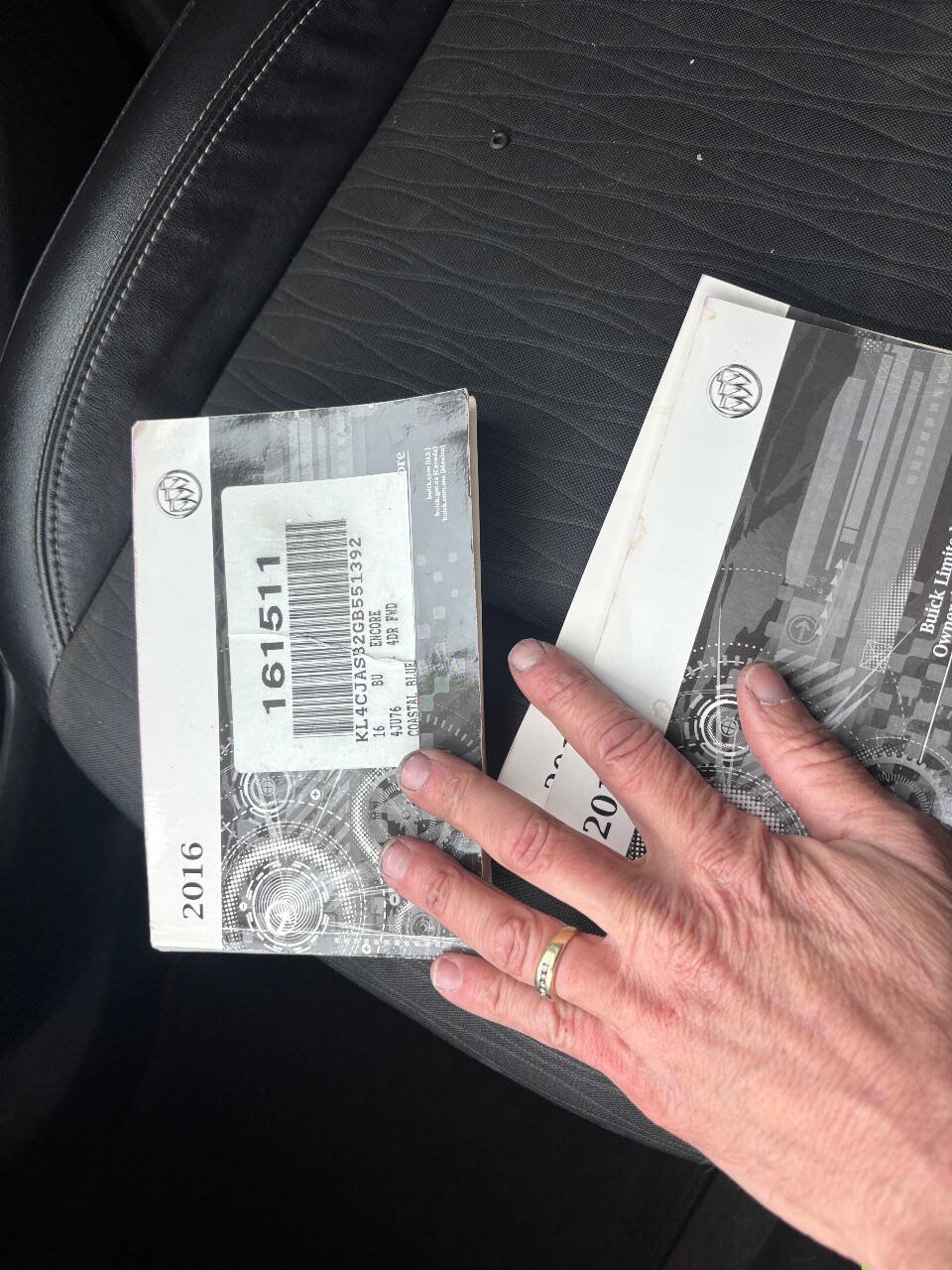 Used 2016 Buick Encore Base 4dr Crossover image 20