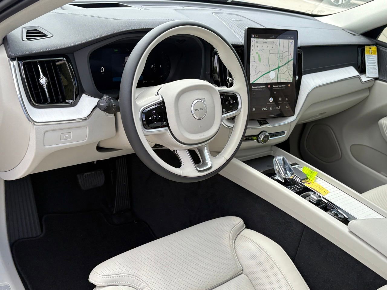 New 2026 Volvo XC60 B5 Ultra AWD/4WD image 13