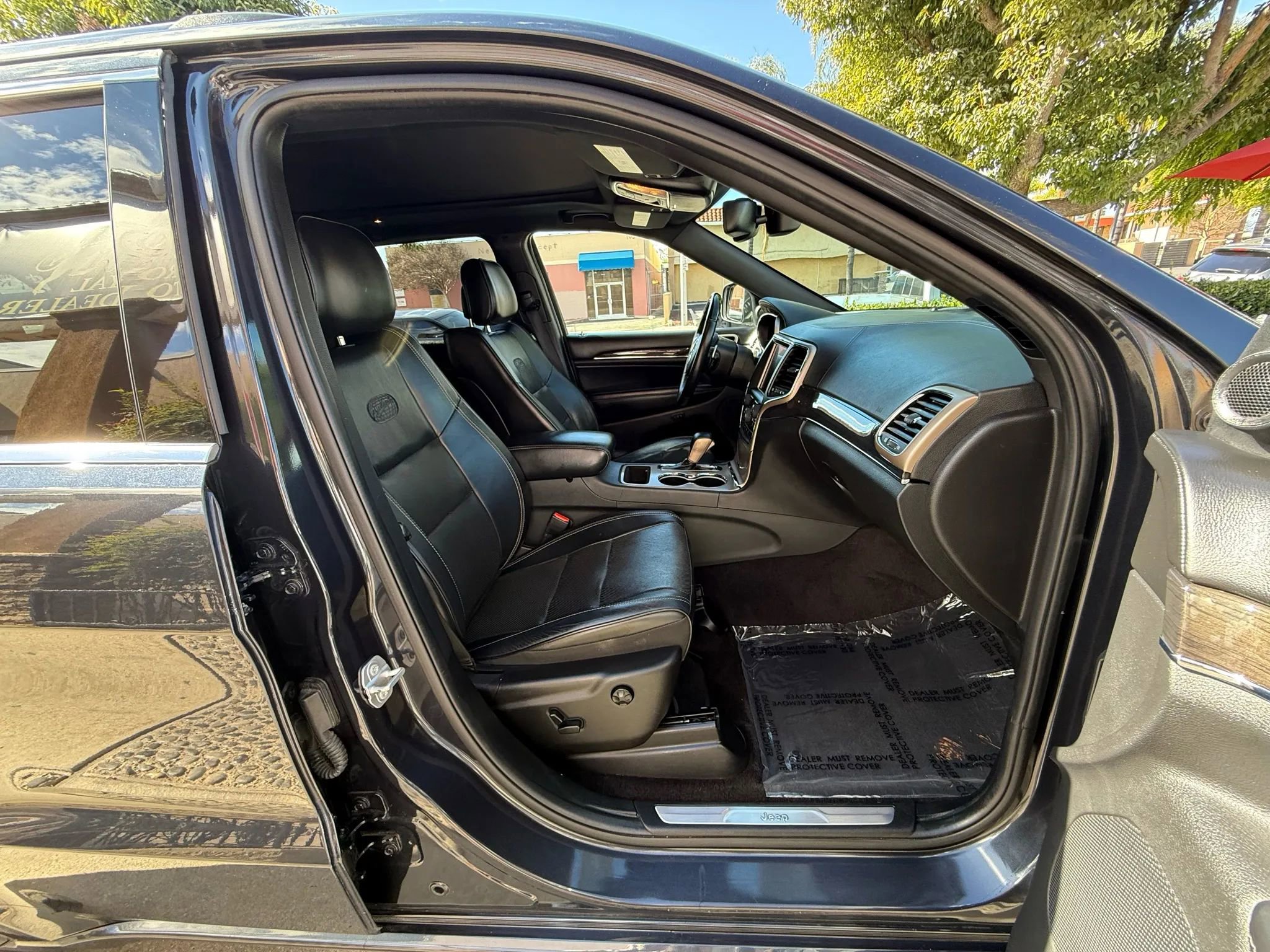 Used 2016 Jeep Grand Cherokee Overland image 21