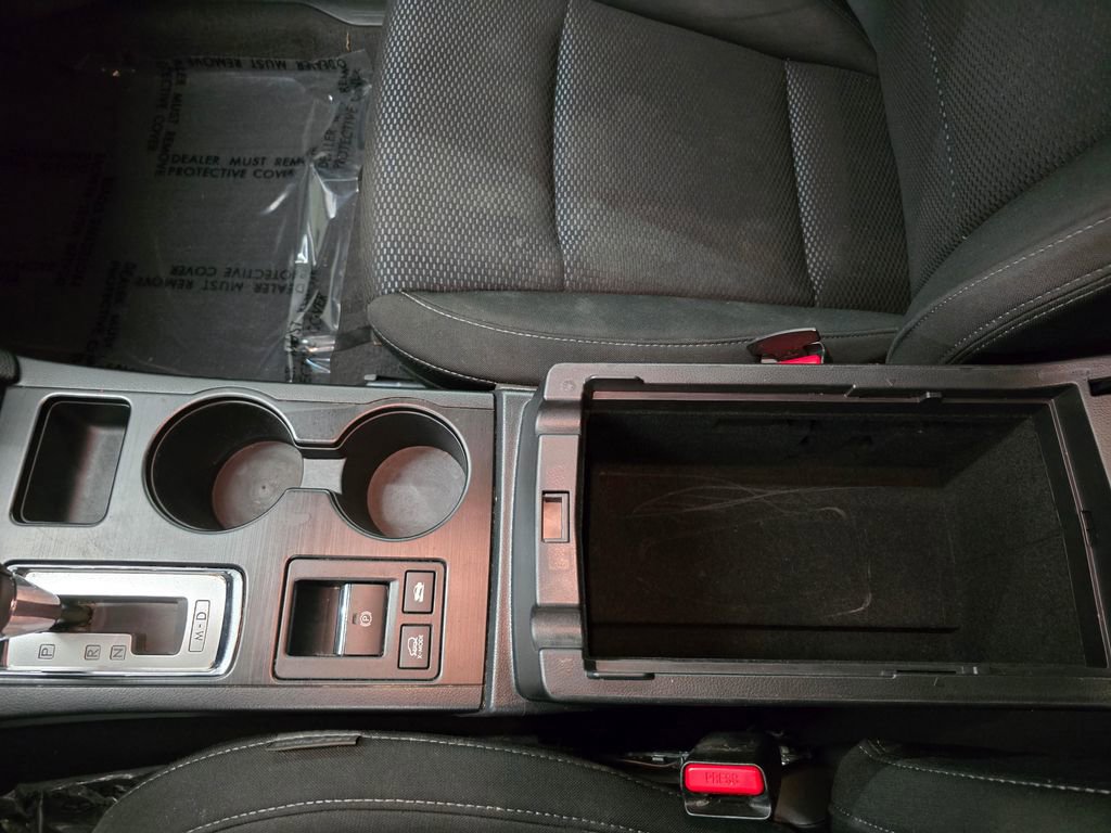 Used 2017 Subaru Outback 2.5i Premium image 24