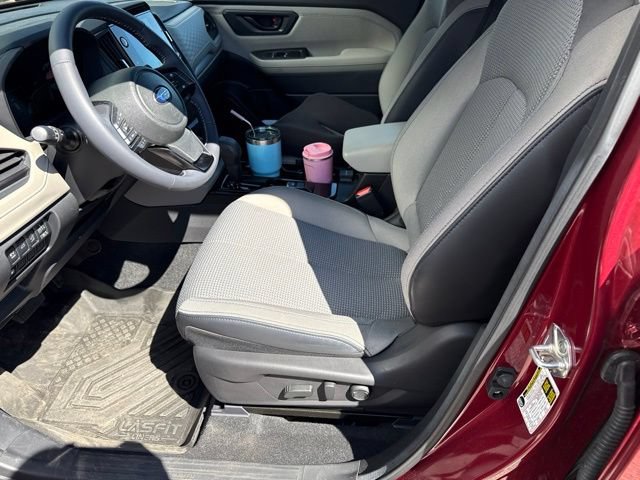 Used 2026 Subaru Forester Premium AWD/4WD image 4