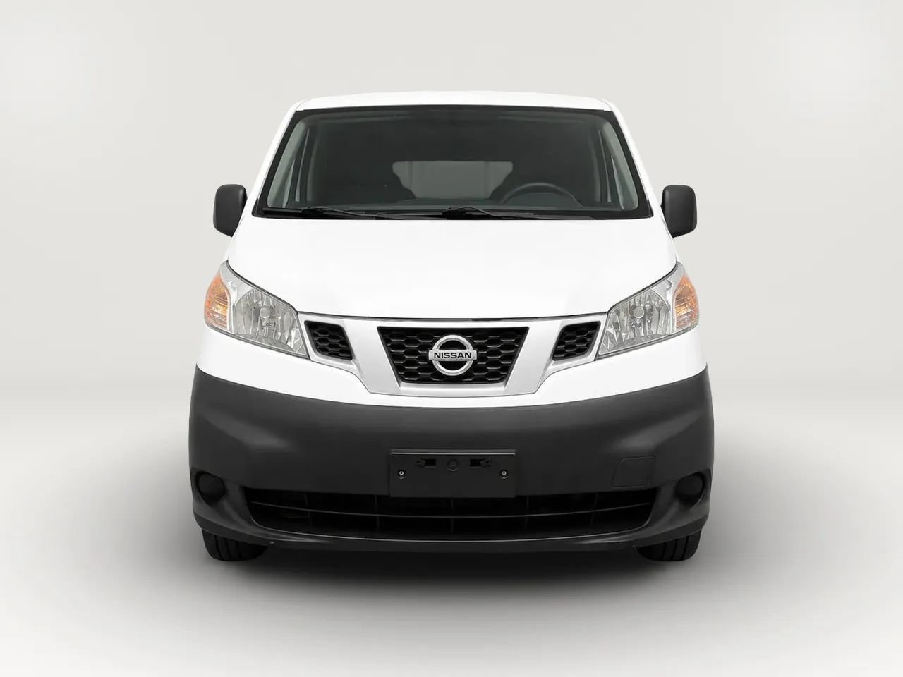Used 2015 Nissan NV200 S FWD image 2