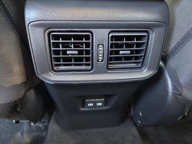 Used 2023 Toyota RAV4 AWD Hybrid image 17