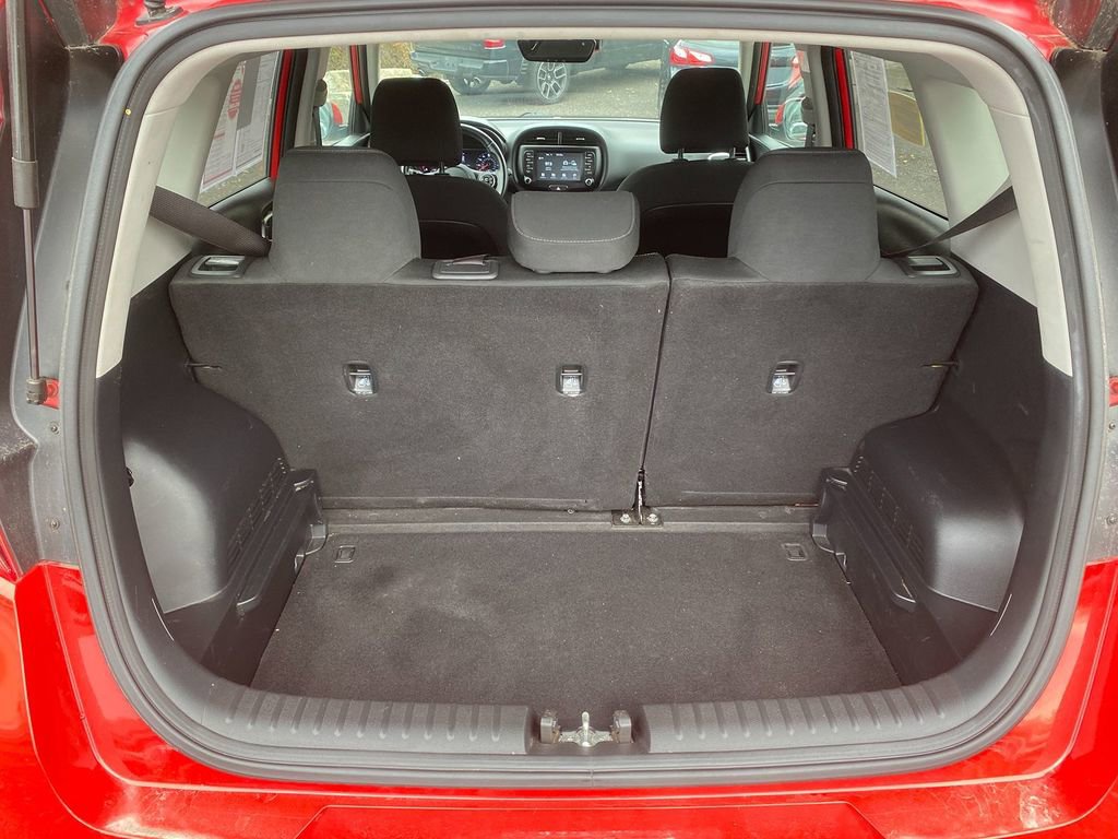 Used 2021 Kia Soul GT-Line image 24
