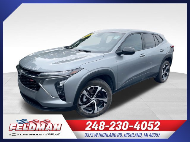 Used 2025 Chevrolet Trax RS w/ Driver Confidence Package FWD image 1