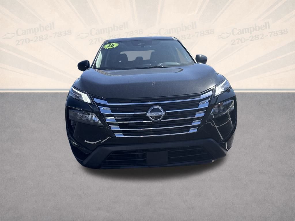 Used 2025 Nissan Rogue SV image 9