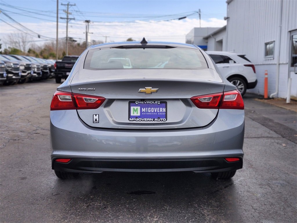 Used 2023 Chevrolet Malibu LS image 4