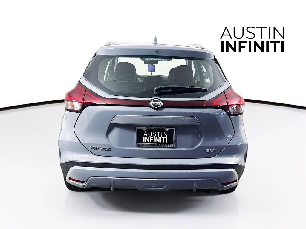 Used 2021 Nissan Kicks SV FWD image 6