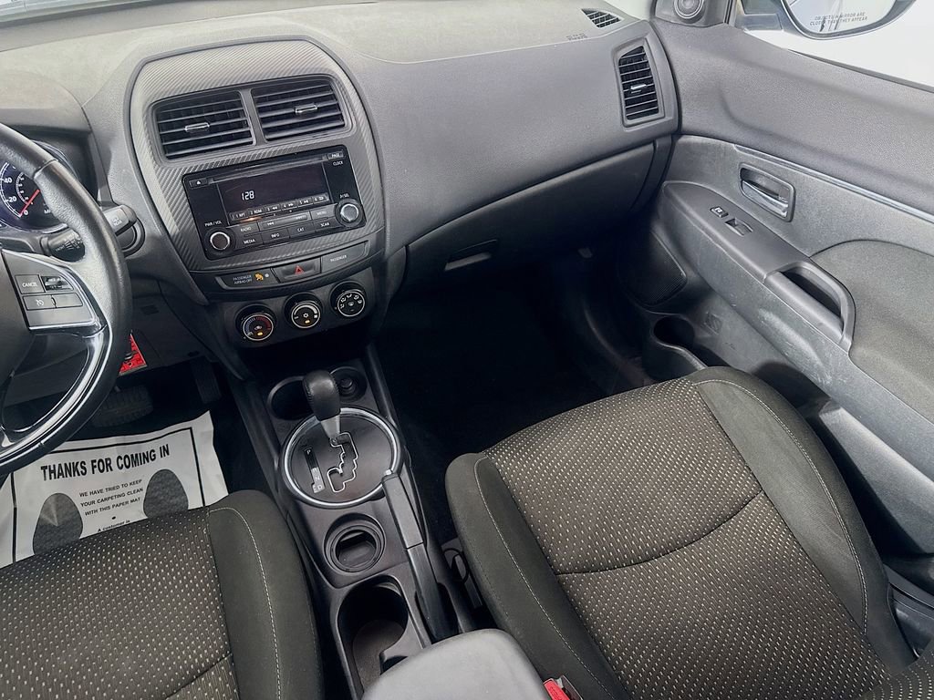 Used 2016 Mitsubishi Outlander Sport ES image 27