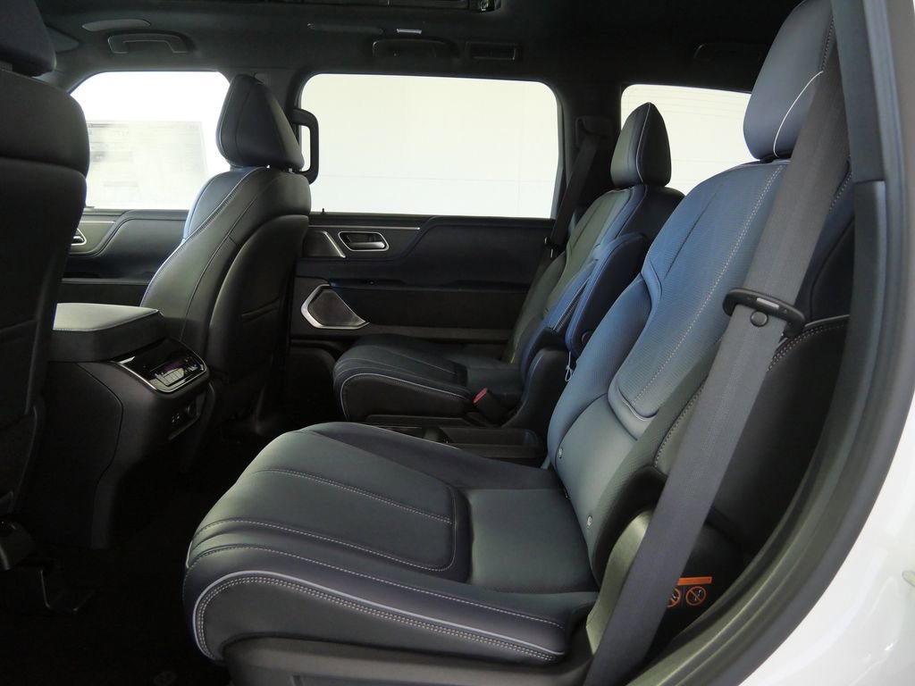 New 2026 INFINITI QX80 4WD image 15
