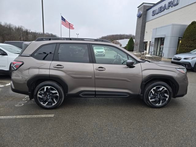 Used 2025 Subaru Forester Limited image 6