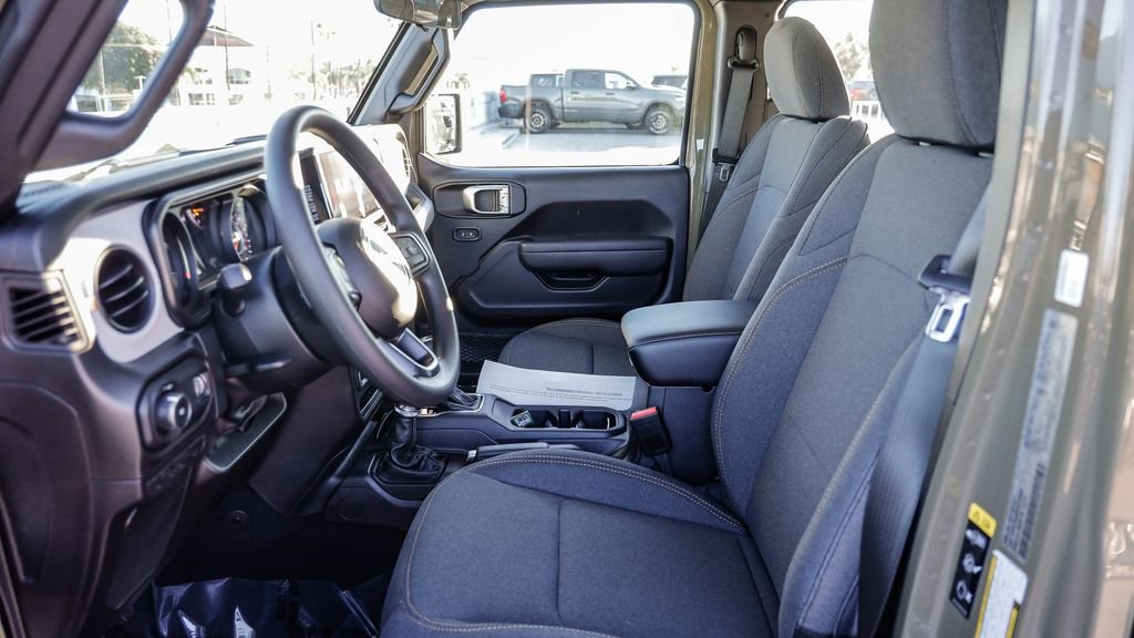 New 2026 Jeep Wrangler Unlimited Sport AWD/4WD image 18
