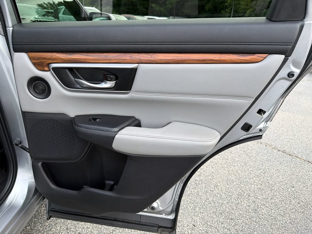Used 2018 Honda CR-V EX-L image 16