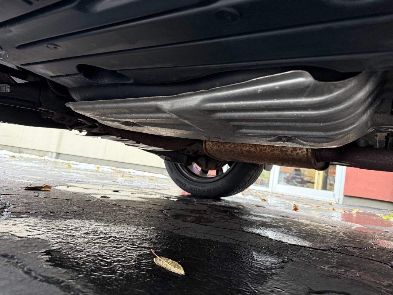 Used 2018 Ford Escape Titanium w/ Ford Safe & Smart Package image 31