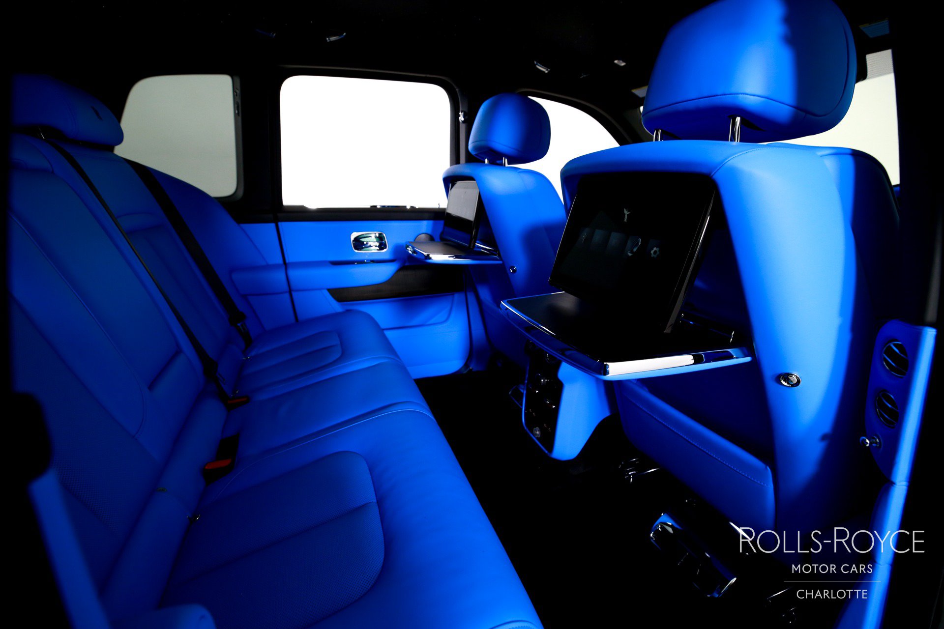 New 2026 Rolls-Royce Cullinan AWD/4WD image 31