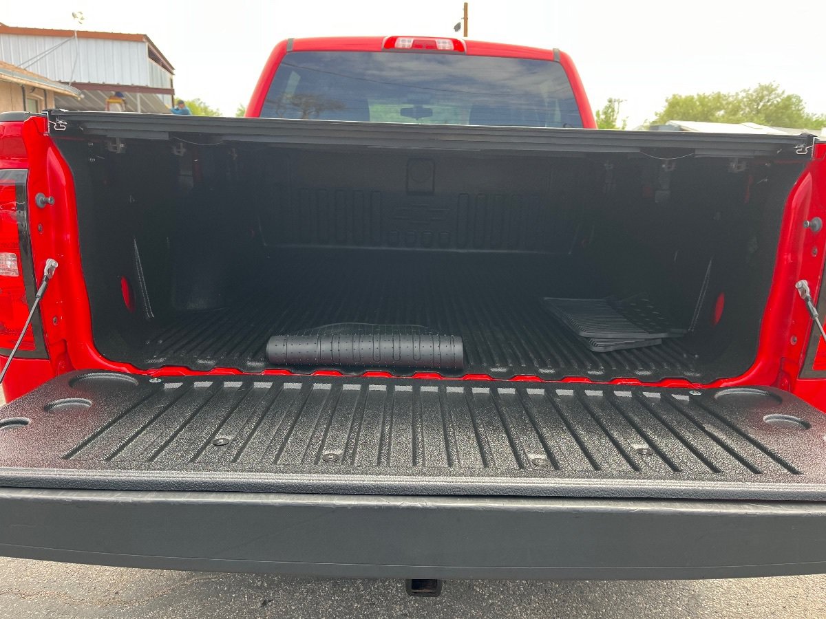 Used 2016 Chevrolet Silverado 1500 LT w/ All Star Edition AWD/4WD image 30