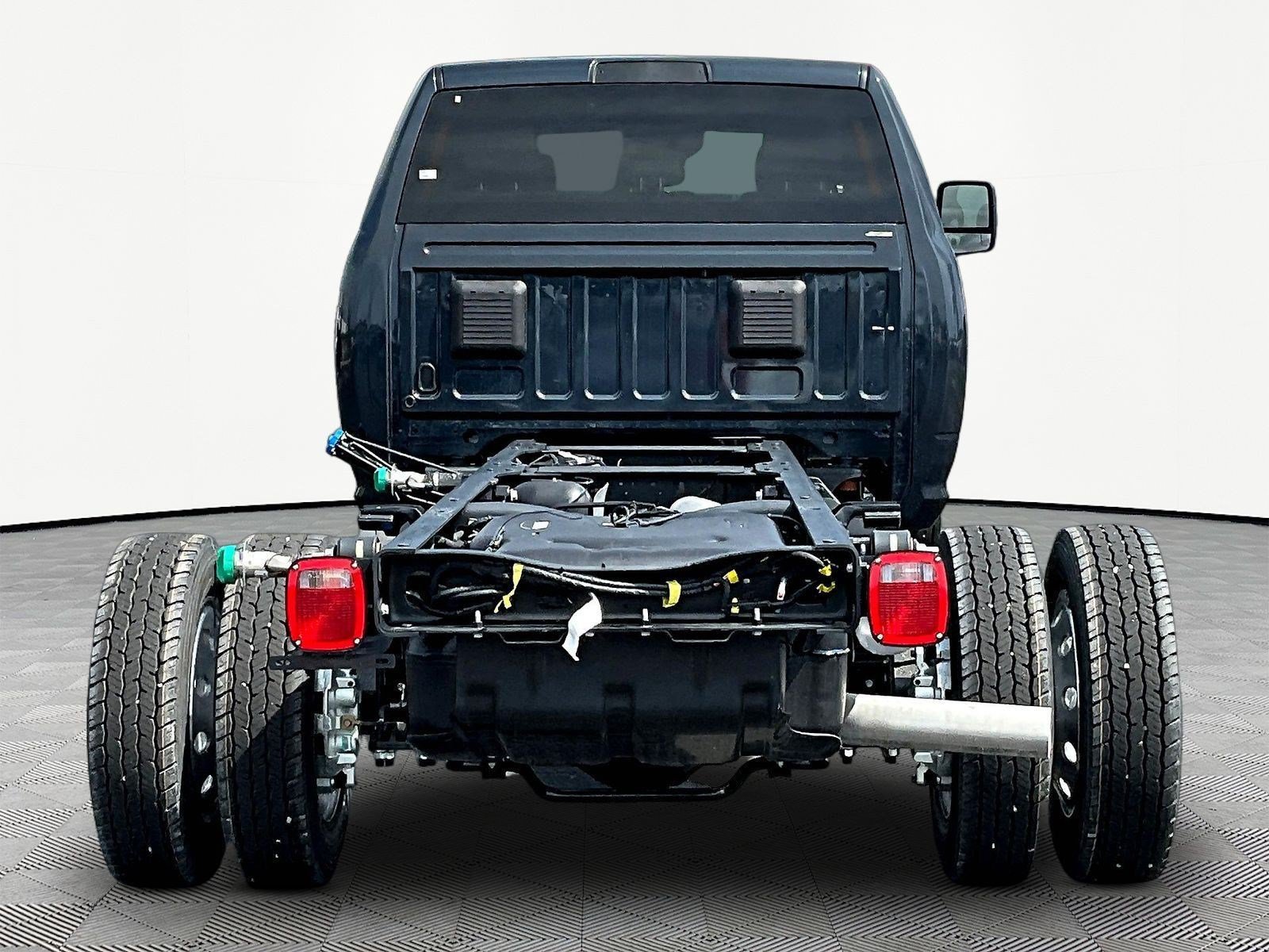New 2026 RAM 5500 Tradesman w/ Chrome Appearance Group AWD/4WD image 5