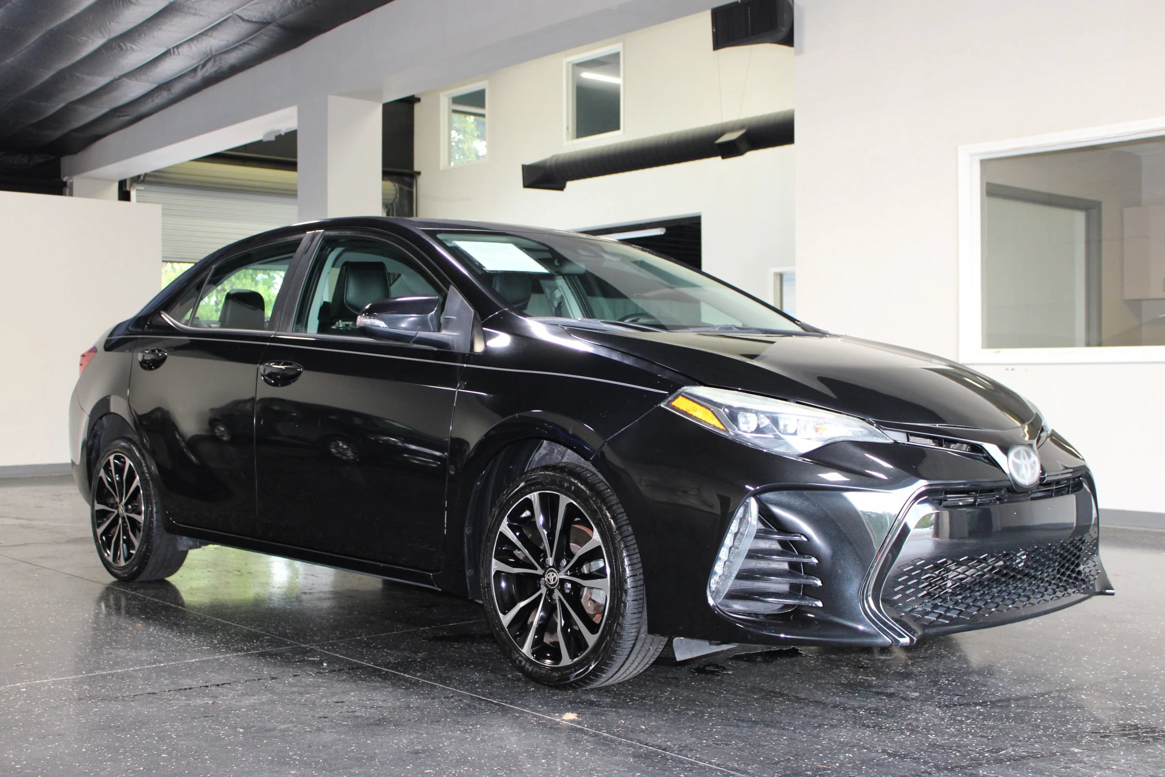 Used 2019 Toyota Corolla SE