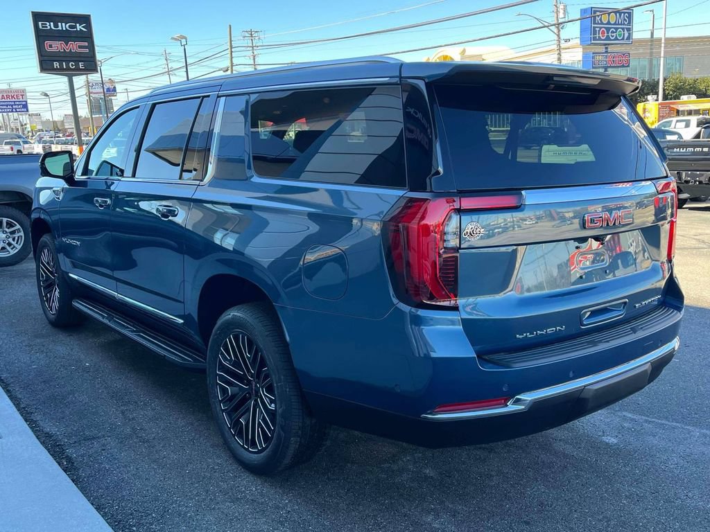 New 2026 GMC Yukon XL Elevation AWD/4WD image 5