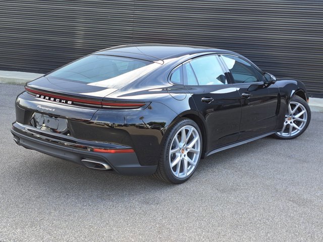New 2026 Porsche Panamera 4 image 7