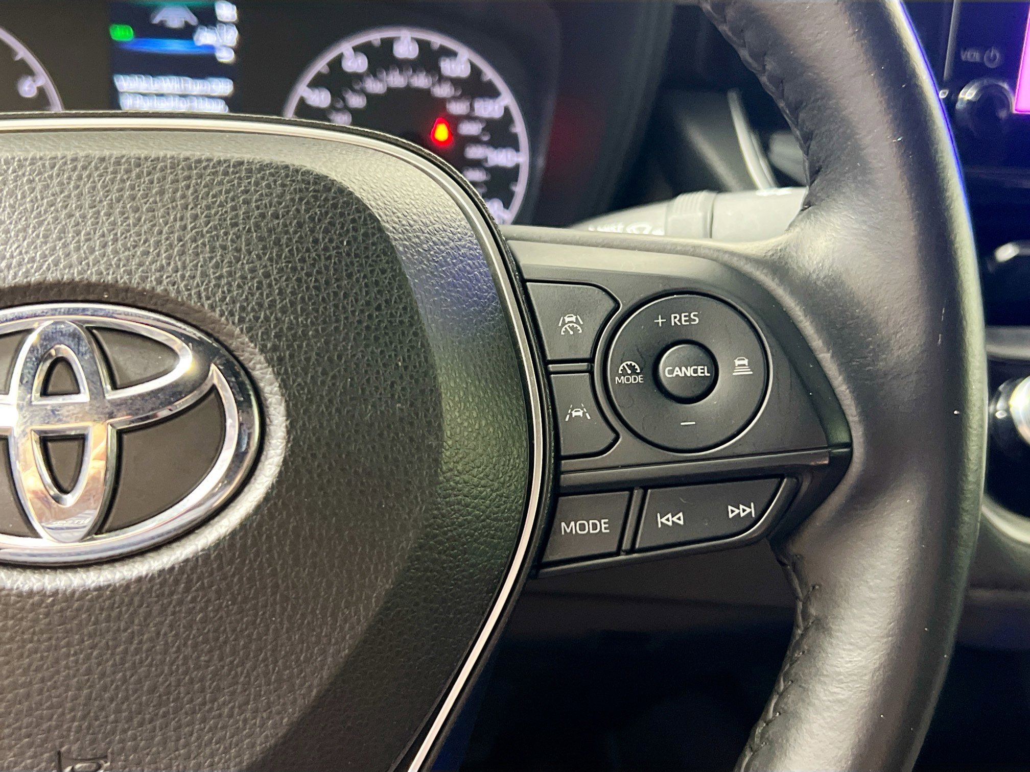 Used 2023 Toyota Corolla SE FWD image 19