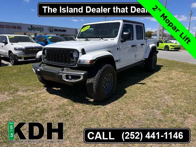 New 2025 Jeep Gladiator Sport AWD/4WD image 3