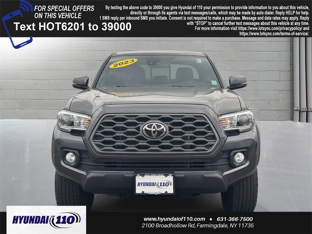 Used 2023 Toyota Tacoma TRD Off-Road image 2