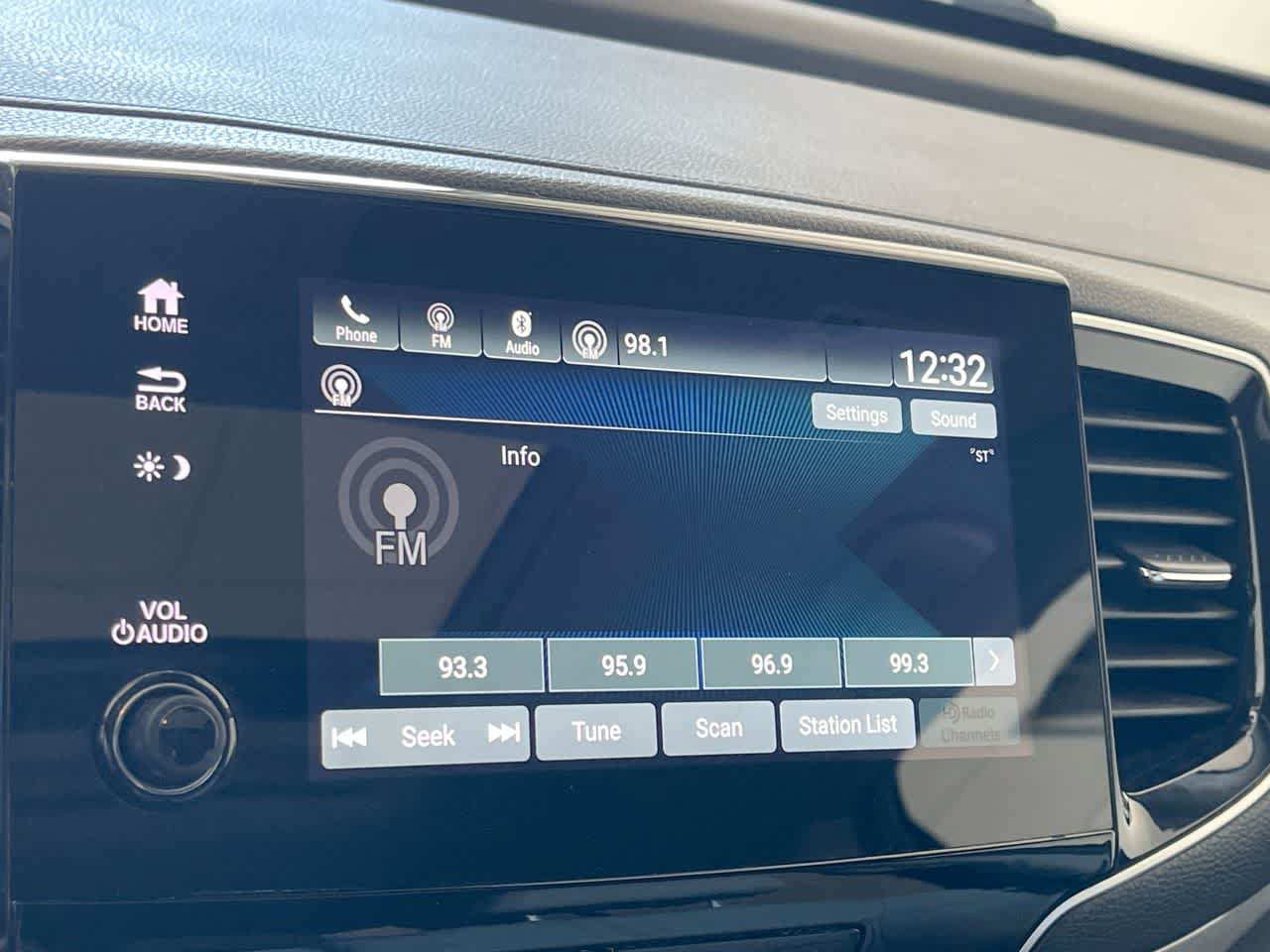 Used 2020 Honda Pilot EX-L image 16