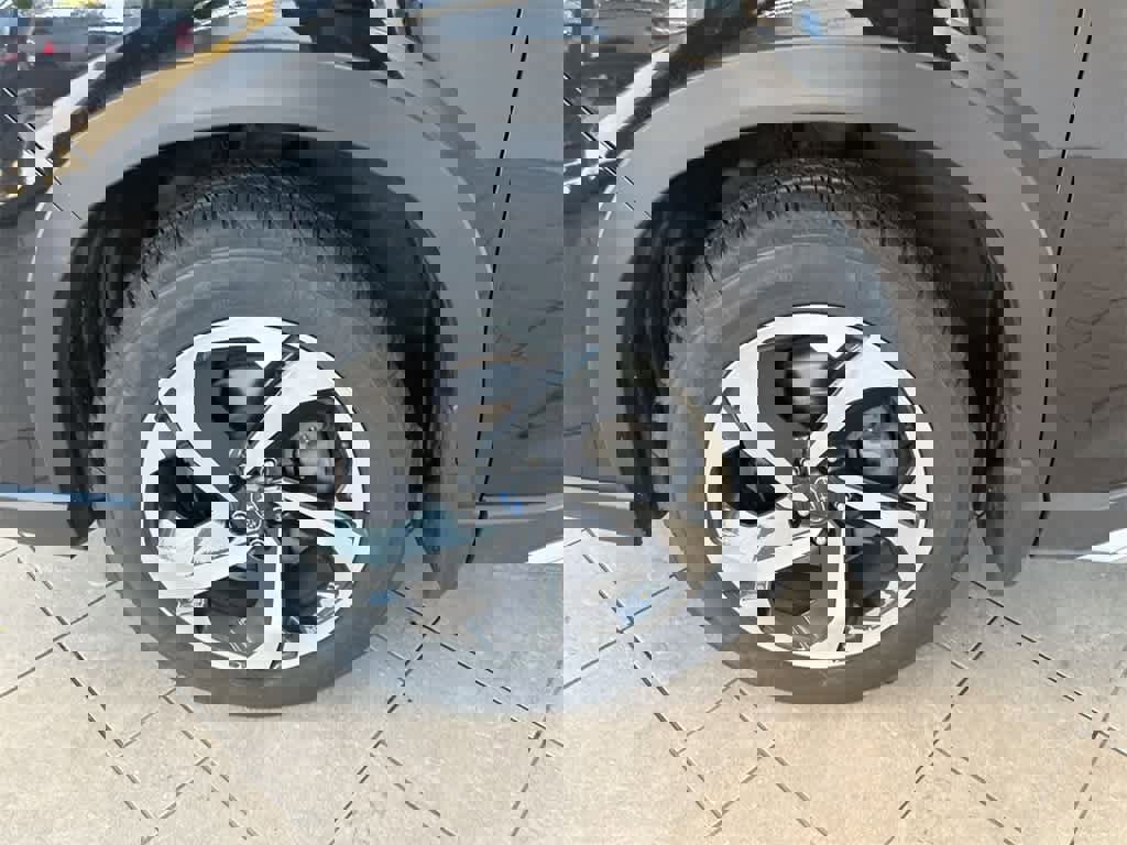 Used 2022 Subaru Forester Touring w/ Popular Package #3 image 8